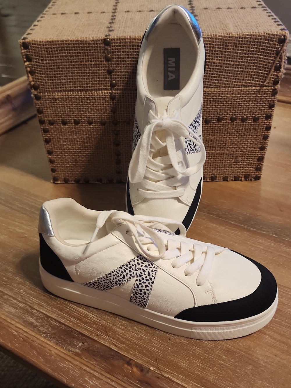MIA Women'sWhite Sneakers with Black and Silver Accents Size 9